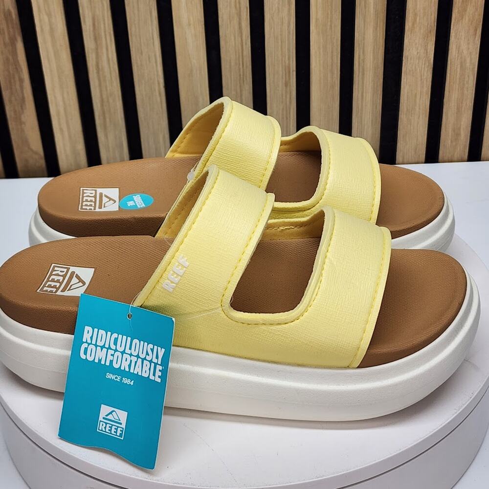 NEW - REEF Cushion Bondi 2 Bar Women’s Platform Sandals Pale Banana Size 8 - Picture 2 of 8